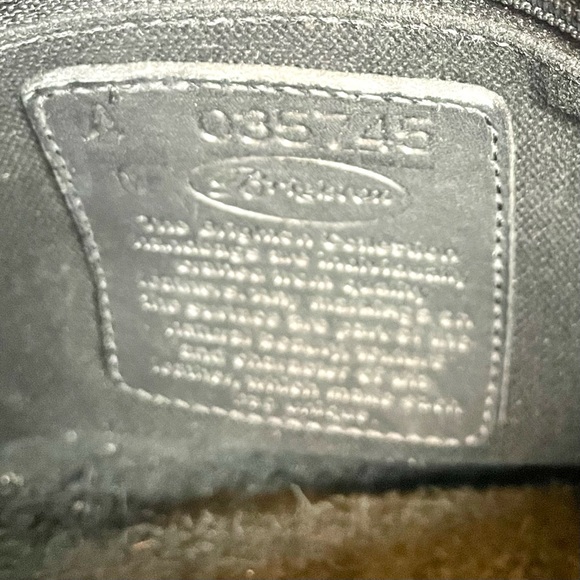 Brighton Smooth Leather Shoulder Bag & Wallet set with Croc Trim - Picture 4 of 13